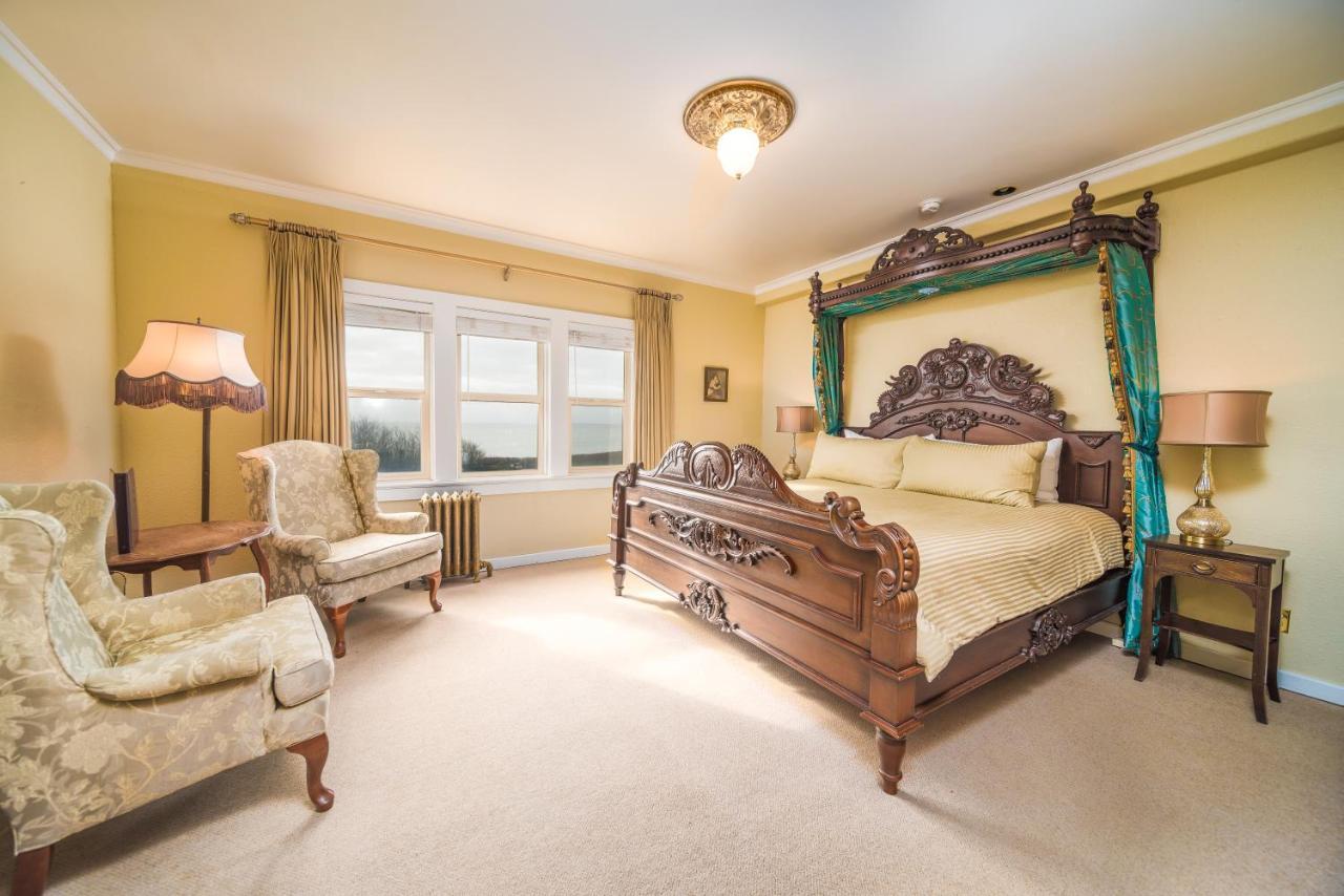 فكتوريا Dashwood Manor Seaside Bed & Breakfast المظهر الخارجي الصورة