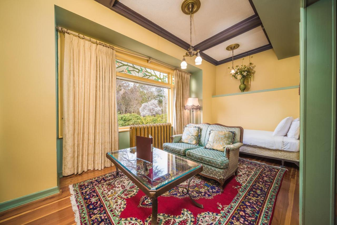 فكتوريا Dashwood Manor Seaside Bed & Breakfast المظهر الخارجي الصورة