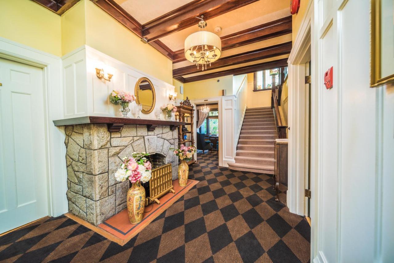 فكتوريا Dashwood Manor Seaside Bed & Breakfast المظهر الخارجي الصورة