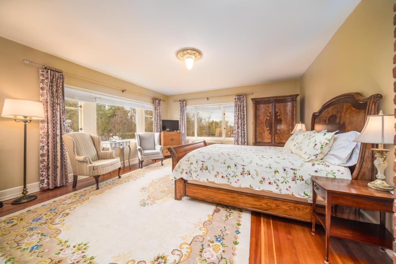 فكتوريا Dashwood Manor Seaside Bed & Breakfast المظهر الخارجي الصورة