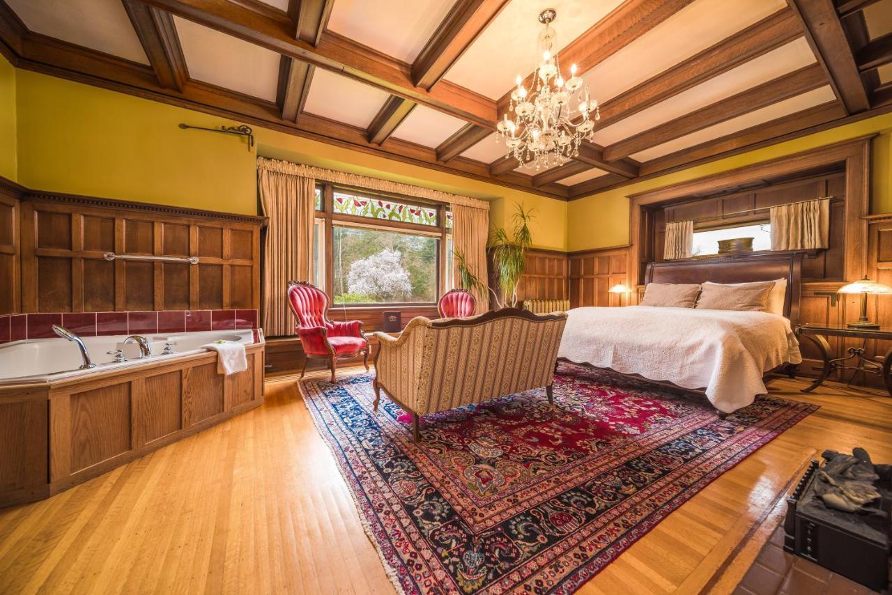 فكتوريا Dashwood Manor Seaside Bed & Breakfast المظهر الخارجي الصورة