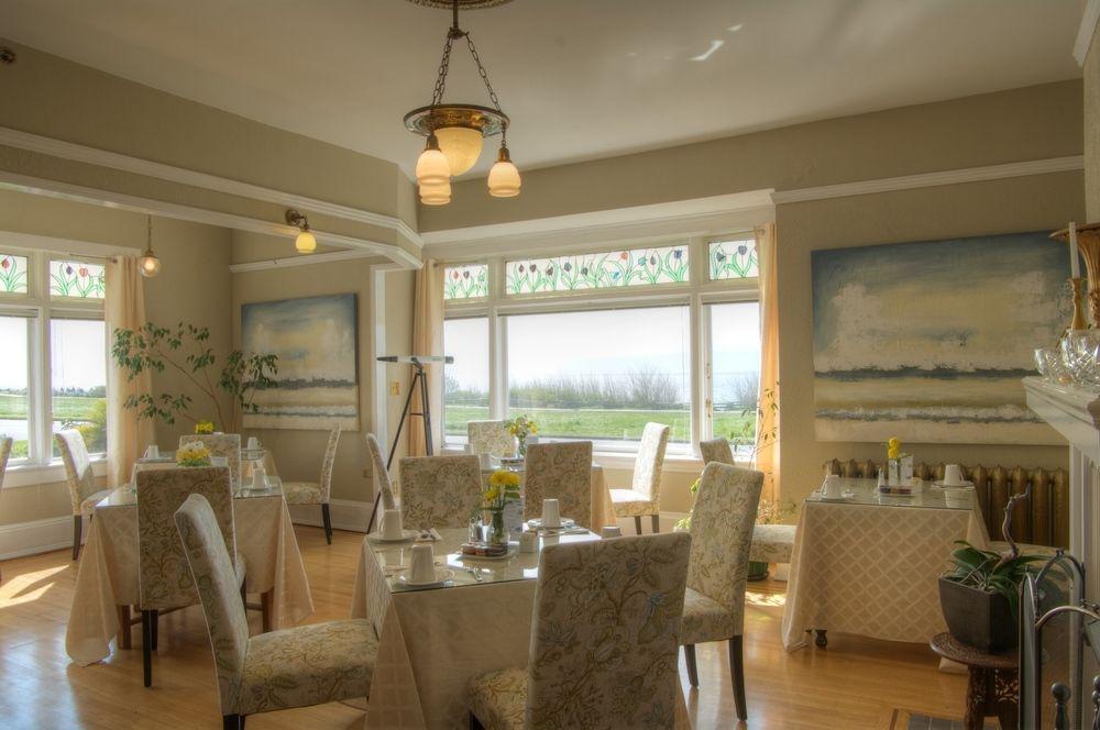 فكتوريا Dashwood Manor Seaside Bed & Breakfast المظهر الخارجي الصورة