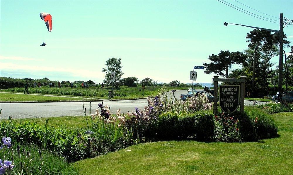 فكتوريا Dashwood Manor Seaside Bed & Breakfast المظهر الخارجي الصورة