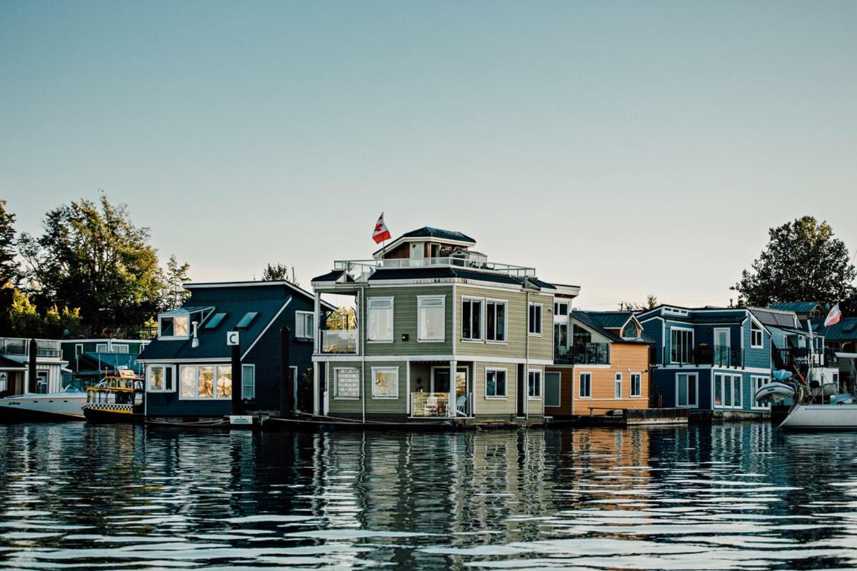 فكتوريا Dashwood Manor Seaside Bed & Breakfast المظهر الخارجي الصورة